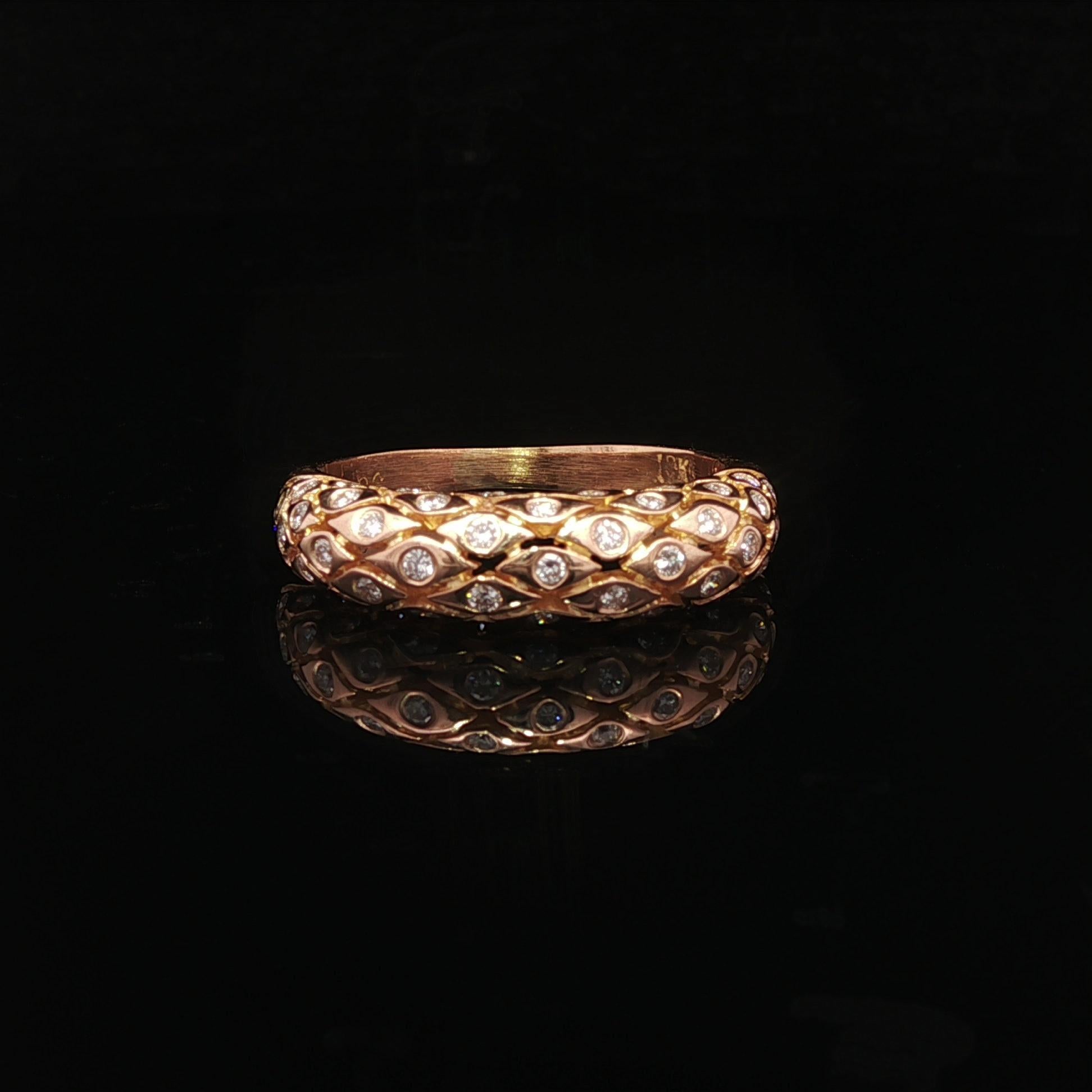 Vintage 18k Gelbgold 0,40ctw Diamant Mosaik gewölbt Band Ring im Angebot 7