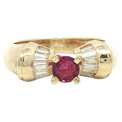 Vintage 18k Yellow Gold 0.95ctw Round Ruby 
Baguette Diamond High Profile Ring