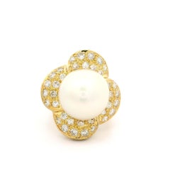 Vintage 18k Yellow Gold 12.75mm Large Pearl 1.15ctw Diamond Flower Cocktail Ring
