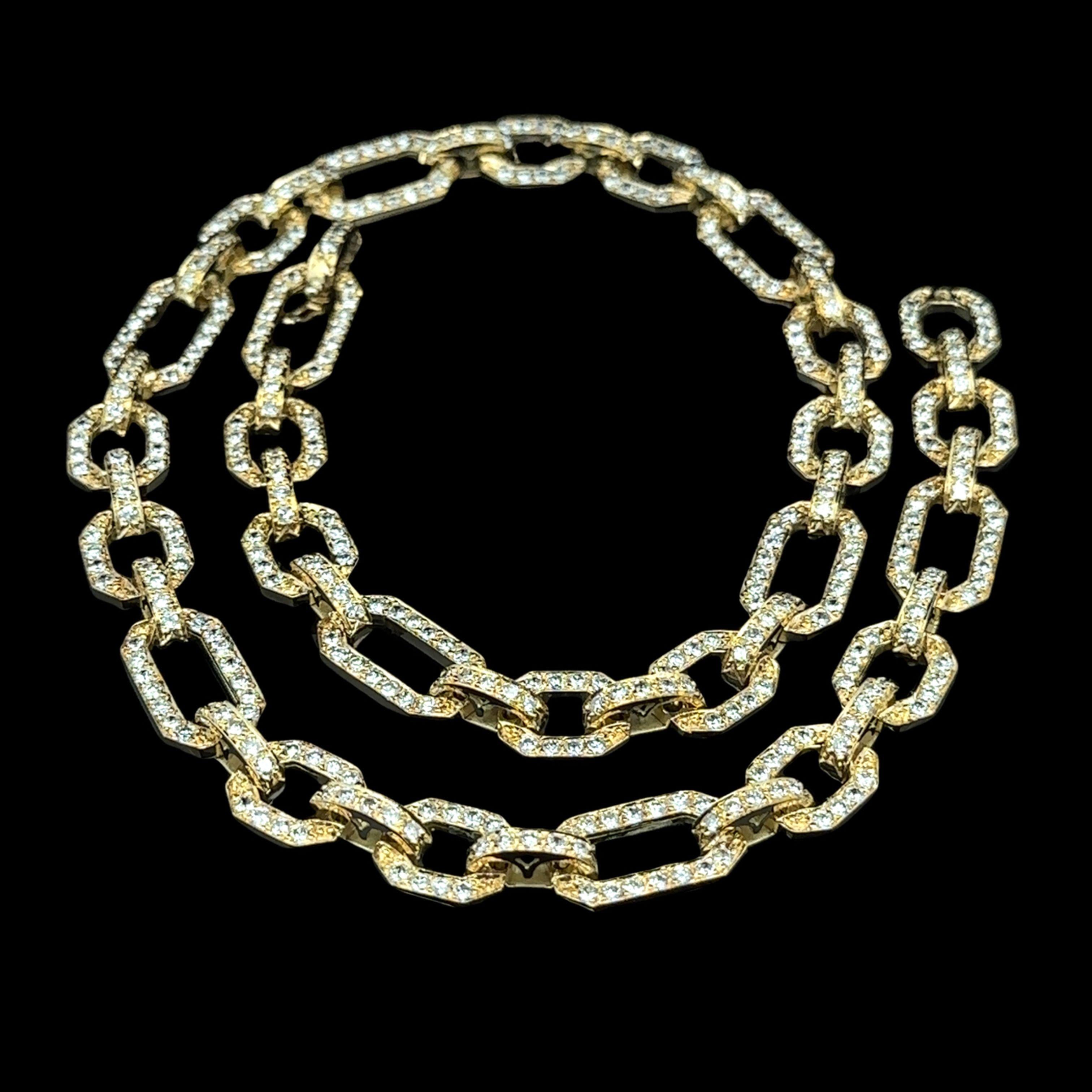Collier vintage ouvert géométrique recouvert de diamants 12 carats en or jaune 18 carats en vente 3