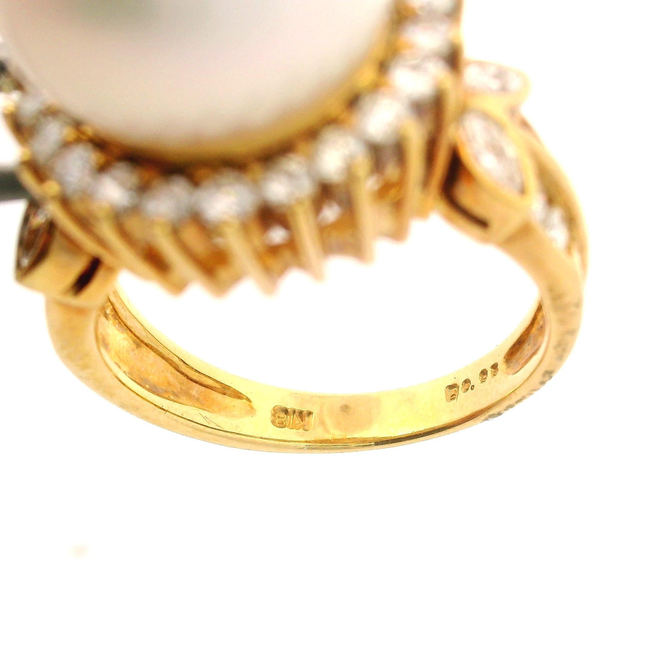 Bague cocktail vintage en or jaune 18 carats avec grande perle des mers du Sud de 13.30 mm et diamants en vente 7