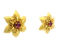 Vintage 18k Yellow Gold 1ct Ruby Detailed Satin Finish Flower Omega Earrings