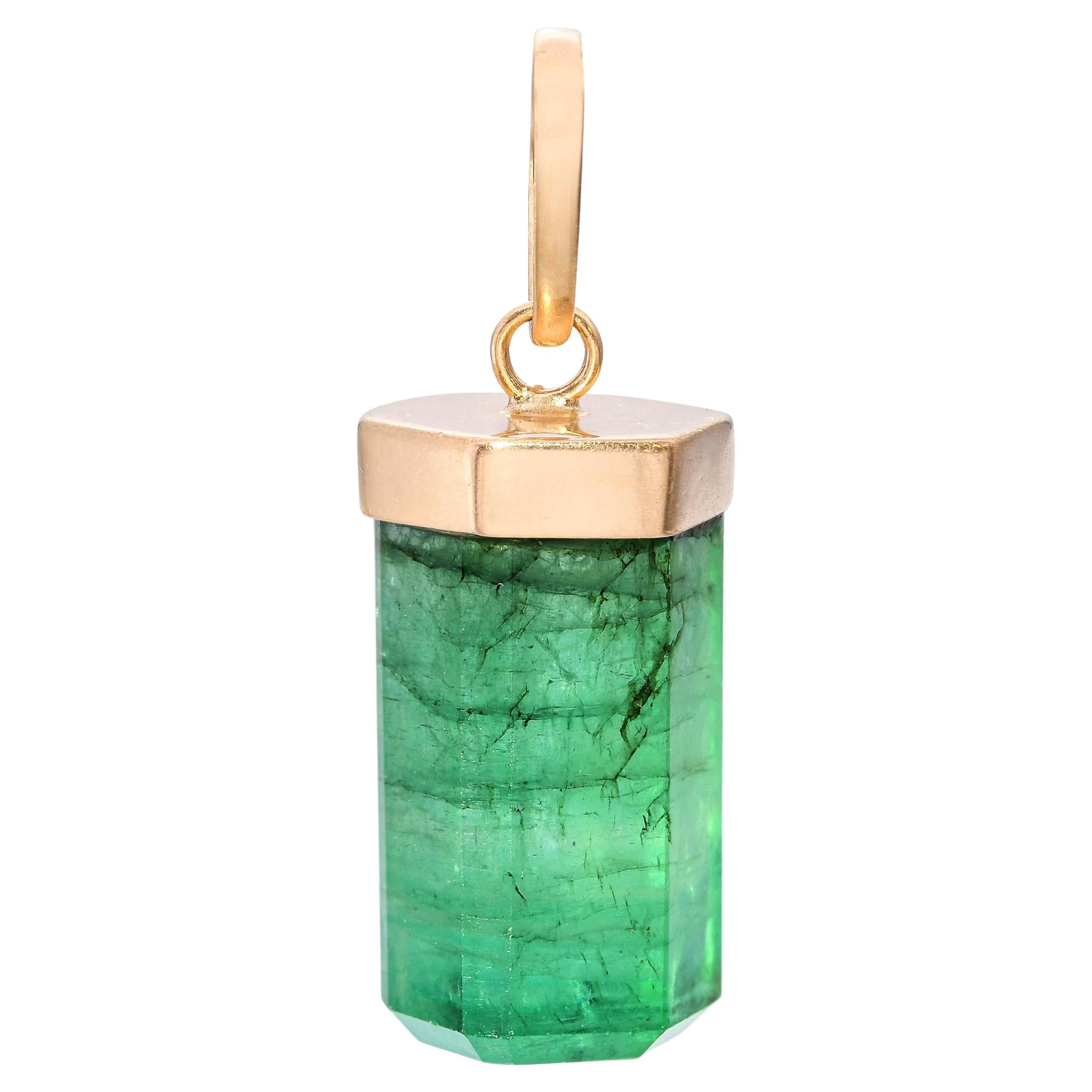 Pendentif vintage en or jaune 18k 22.5ct émeraude