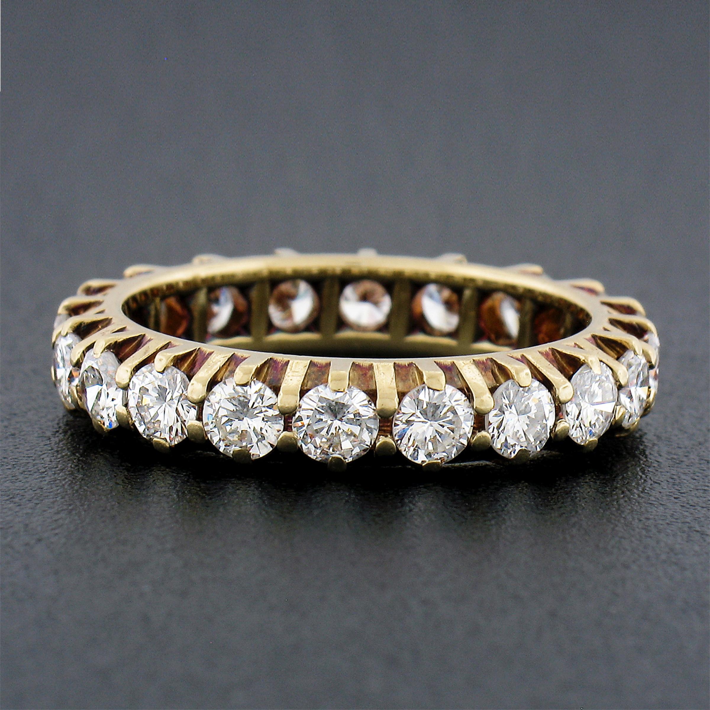 Women's Vintage 18K Yellow Gold 2ct Round Prong Diamond Stack Eternity Wedding Band Ring For Sale