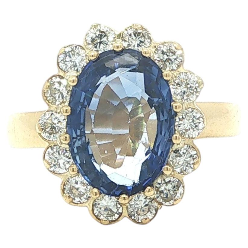 Vintage 18k Gelbgold 4,42ctw GIA Ceylon Saphir w / Diamant Halo Ring