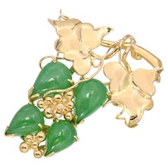 Vintage 18k Yellow Gold 4.62tcw Jadeite Jade Grape Vine Brooch