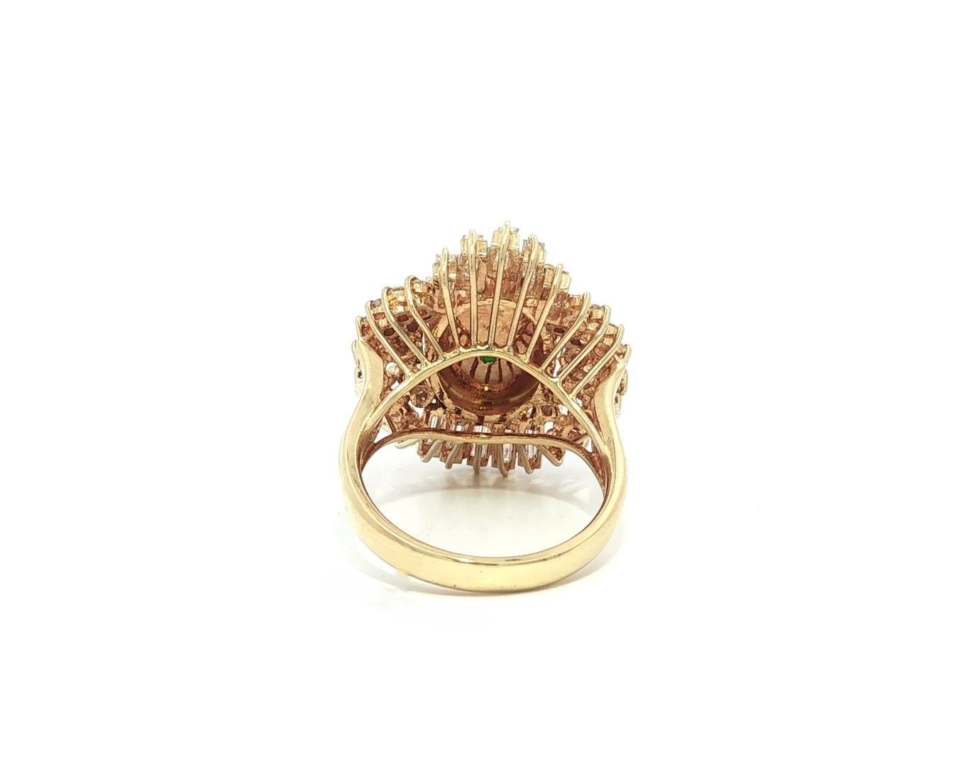 Vintage 18k Gelbgold 4,90ctw Apfel Grün Jade in Meer von Diamanten Band Ring im Angebot 6