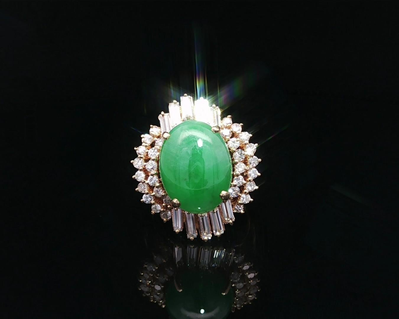 Vintage 18k Gelbgold 4,90ctw Apfel Grün Jade in Meer von Diamanten Band Ring im Angebot 11