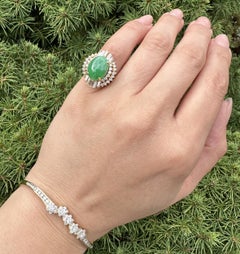 Vintage 18k Yellow Gold 4.90ctw Apple Green Jade in Sea of Diamonds Band Ring