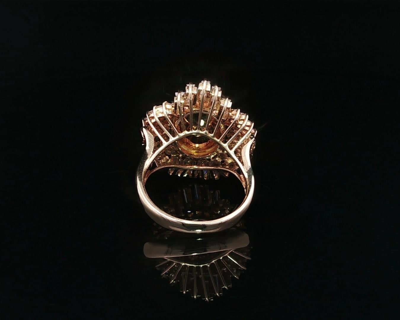 Vintage 18k Gelbgold 4,90ctw Apfel Grün Jade in Meer von Diamanten Band Ring im Angebot 4