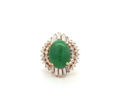 Vintage 18k Yellow Gold 4.90ctw Apple Green Jade in Sea of Diamonds Band Ring