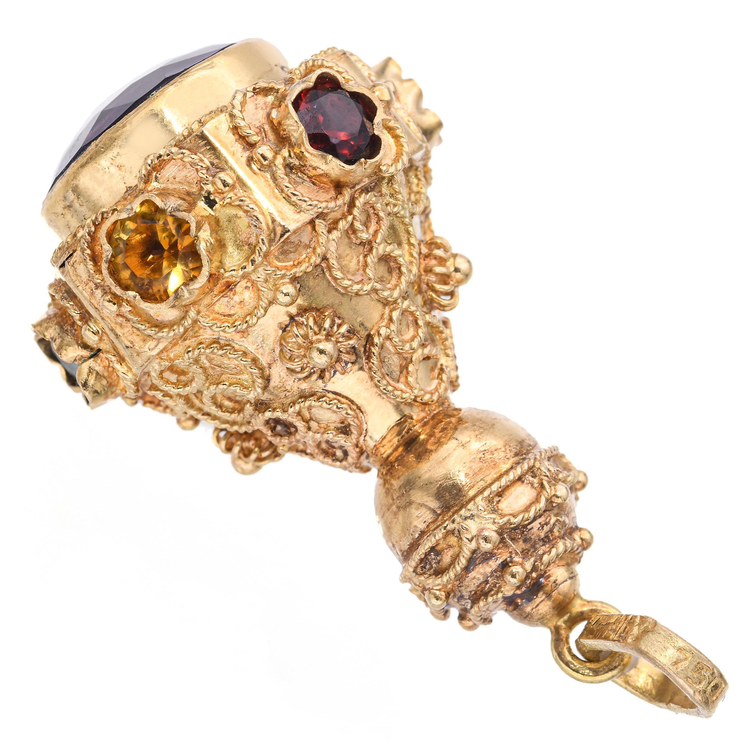 Pendentif breloque vintage en or jaune 18k avec améthyste et tourmaline en vente 3