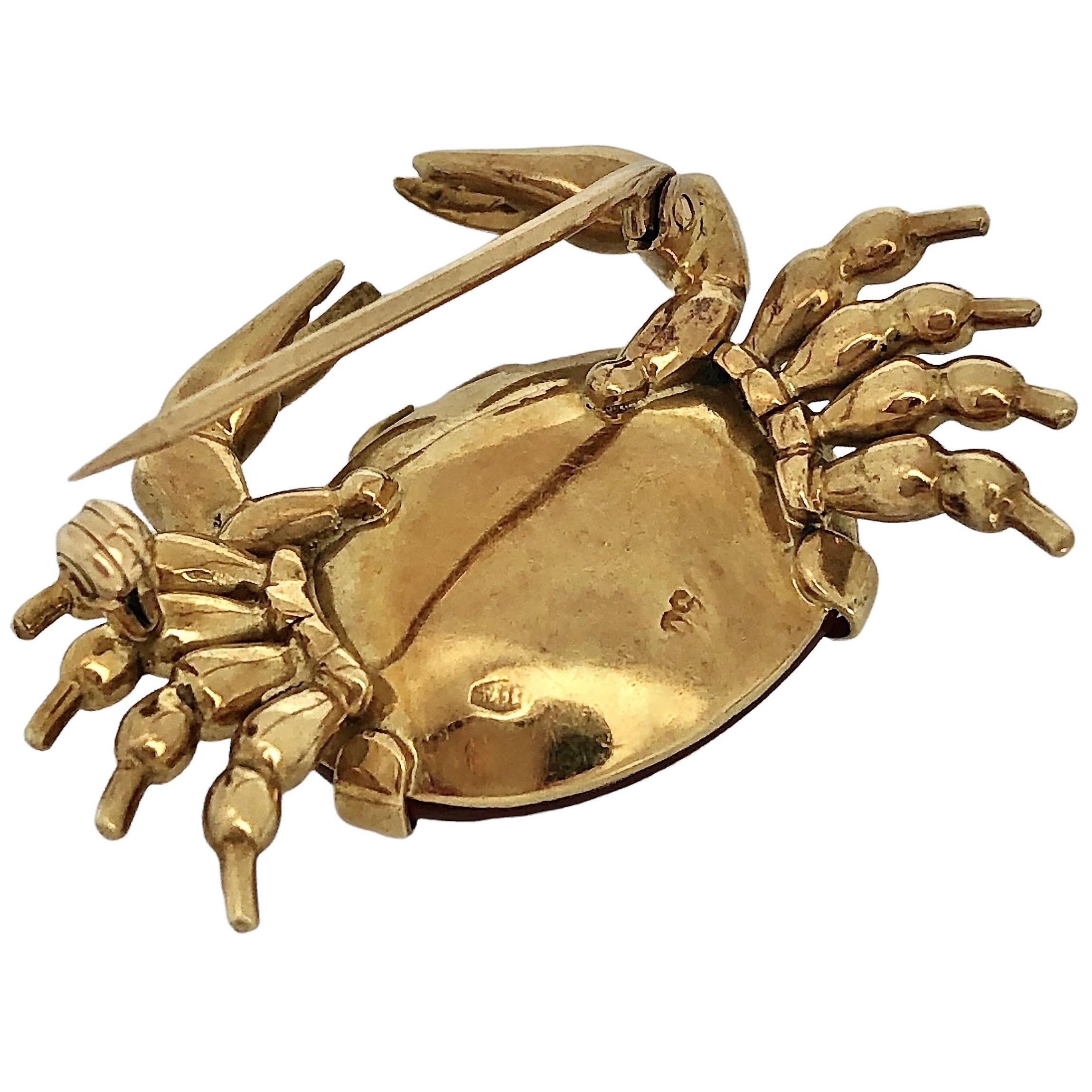 Vintage 18K Yellow Gold and Carnelian Italian Crab Brooch In Good Condition In Palm Beach, FL