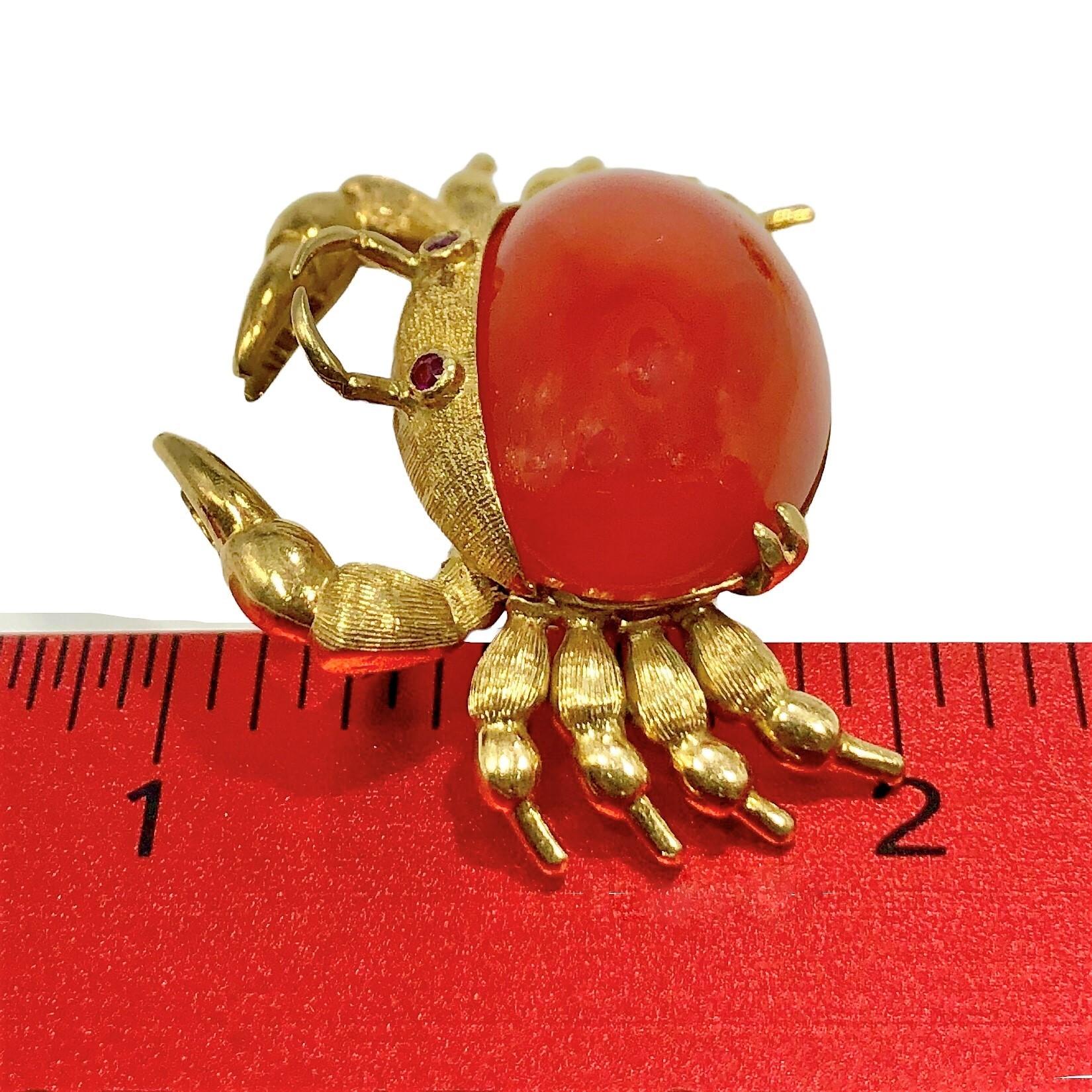 Vintage 18K Yellow Gold and Carnelian Italian Crab Brooch 1