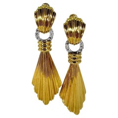 Vintage 18K Gelbgold und Diamant Duster Ohrringe knapp unter 2 3/4 Zoll lang