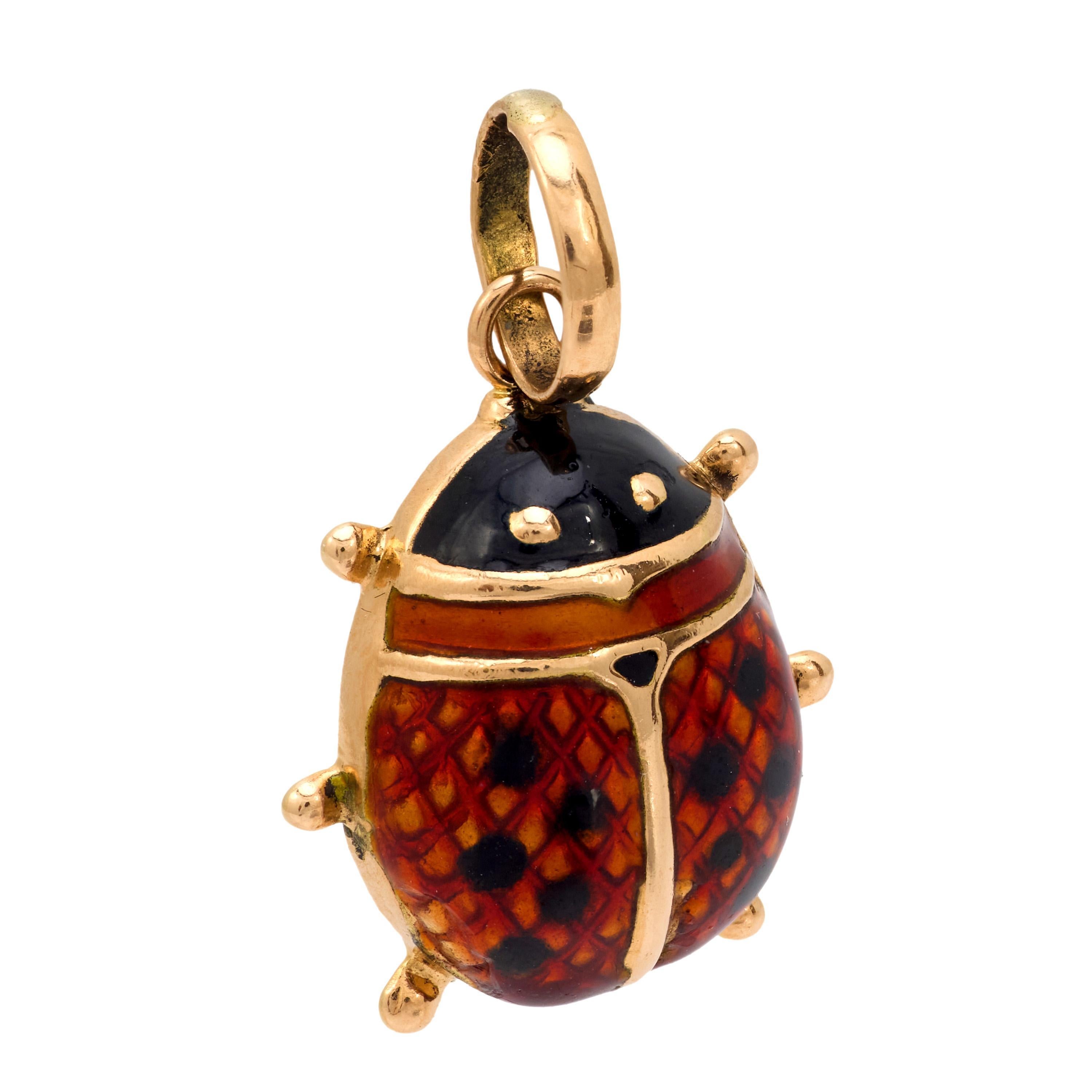 Vintage 18k Gelbgold und Emaille Marienkäfer-Anhänger (Moderne) im Angebot