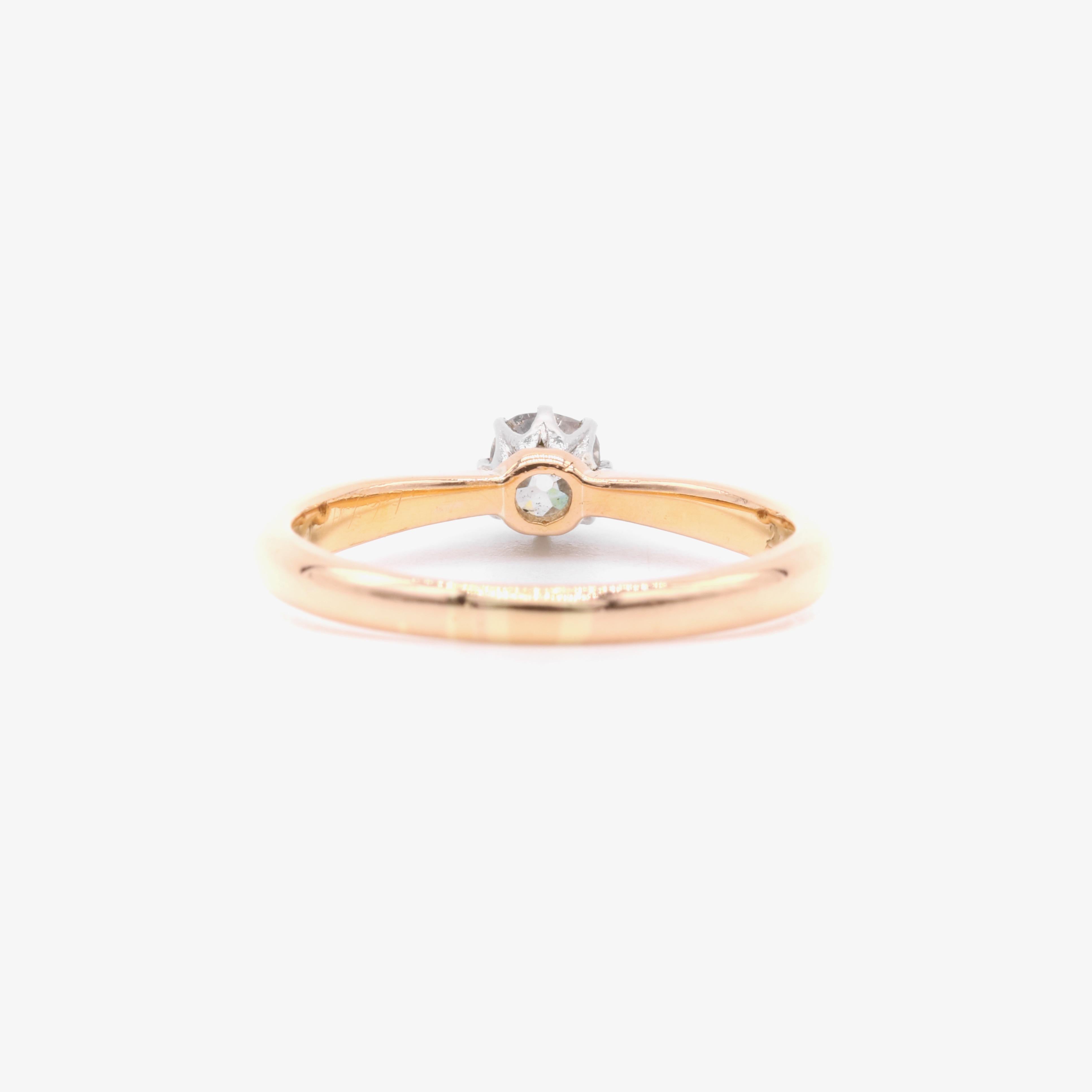 Vintage 18K Yellow Gold and Platinum 0.24ct Old Cut Diamond Solitaire Ring For Sale 2