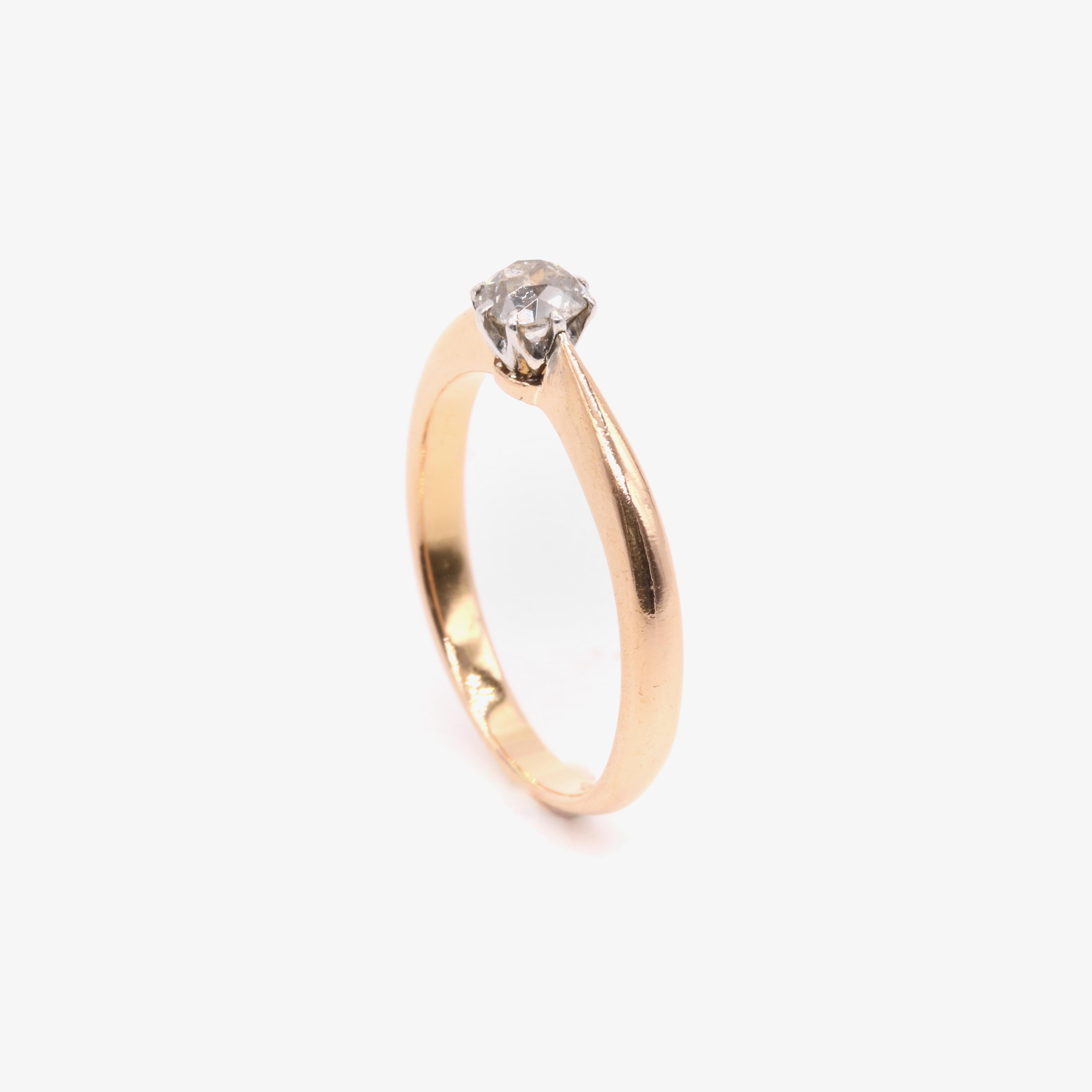 Vintage 18K Yellow Gold and Platinum 0.24ct Old Cut Diamond Solitaire Ring For Sale 3