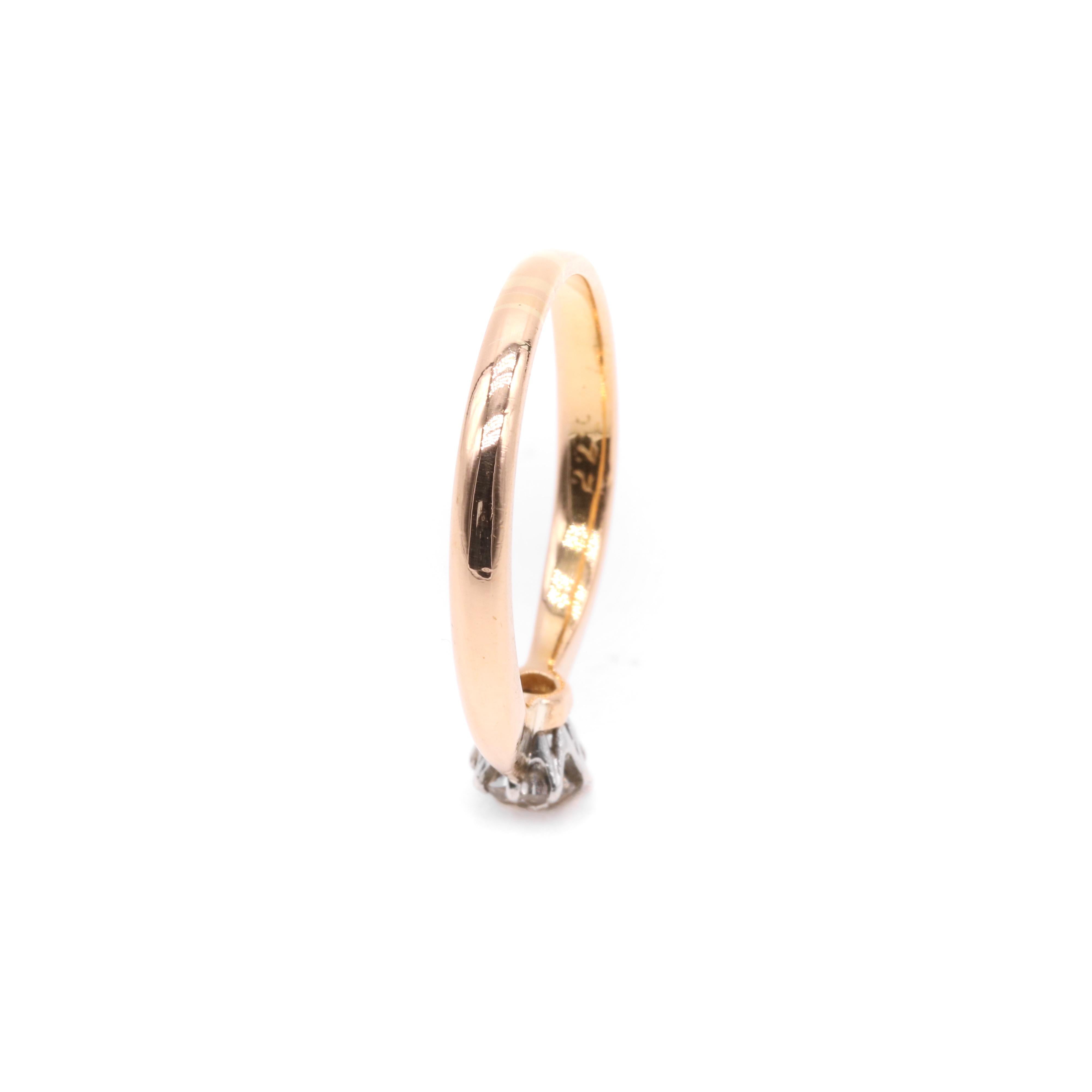 Vintage 18K Yellow Gold and Platinum 0.24ct Old Cut Diamond Solitaire Ring For Sale 4