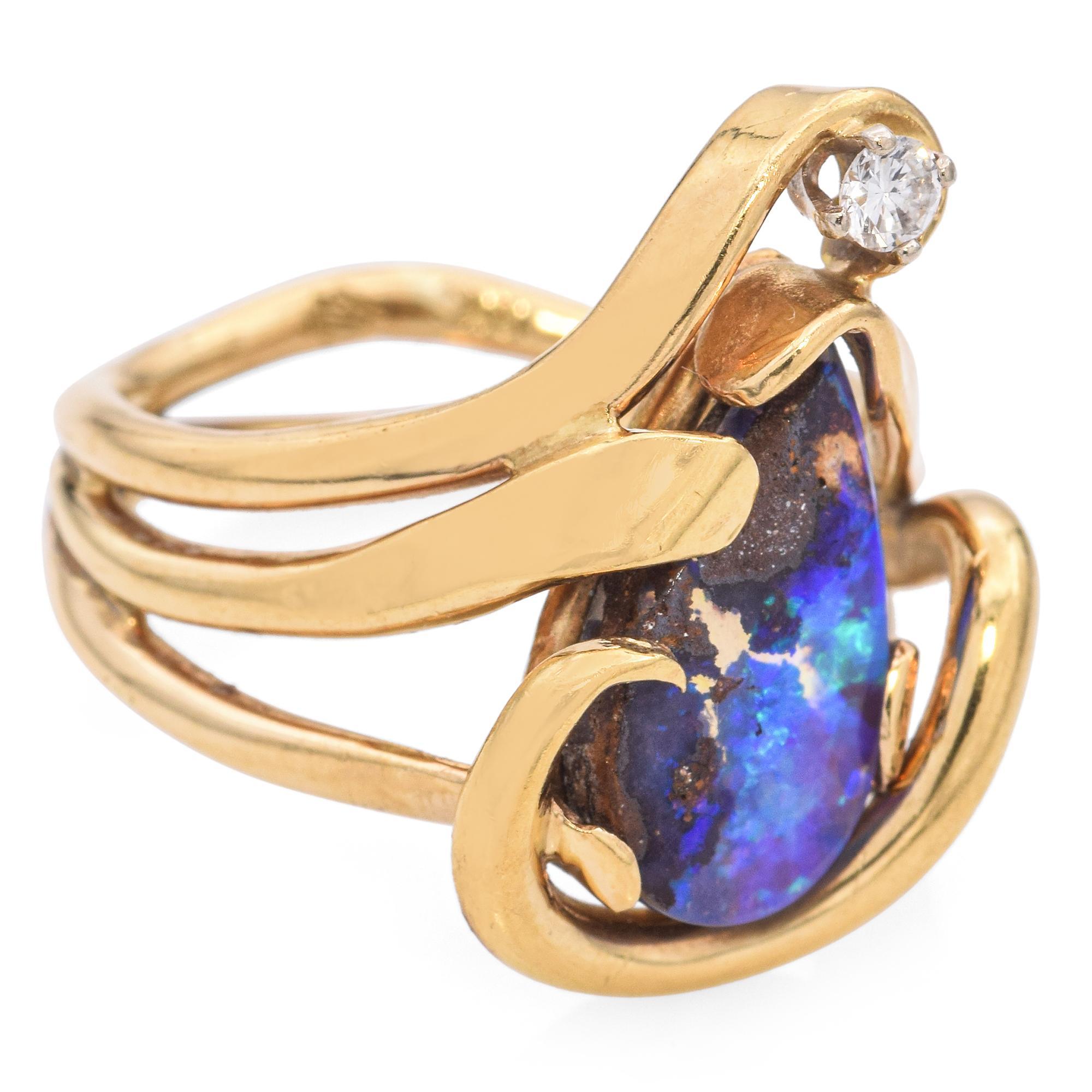 Vintage 18k Yellow Gold Australian Boulder Opal Ring In Good Condition For Sale In New York, NY