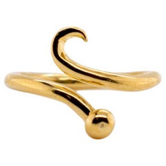 Vintage 18K Yellow Gold Ball & Hook Child's Pinky Ring
