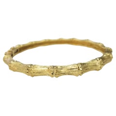 Bracelet jonc Bamboo vintage en or jaune 18 carats avec finition gravée à la main