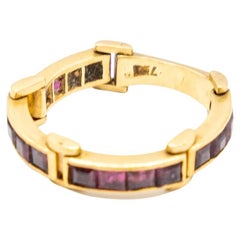 Vintage 18K Yellow Gold Band Ring with Channel-Set Rubies - '80s