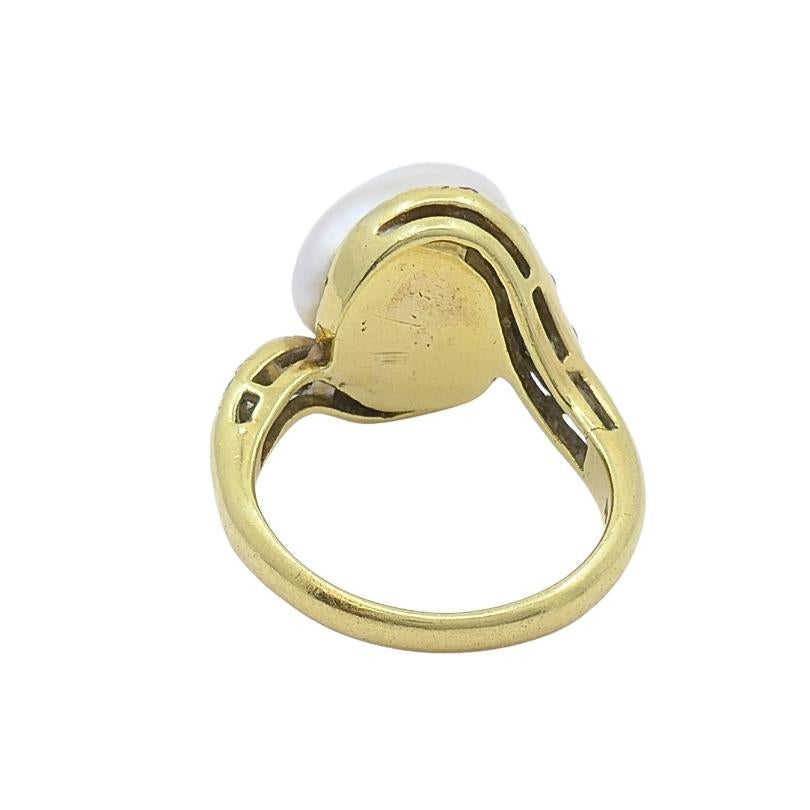 Anello barocco d'epoca in oro giallo 18 carati con perle e diamanti in vendita 4