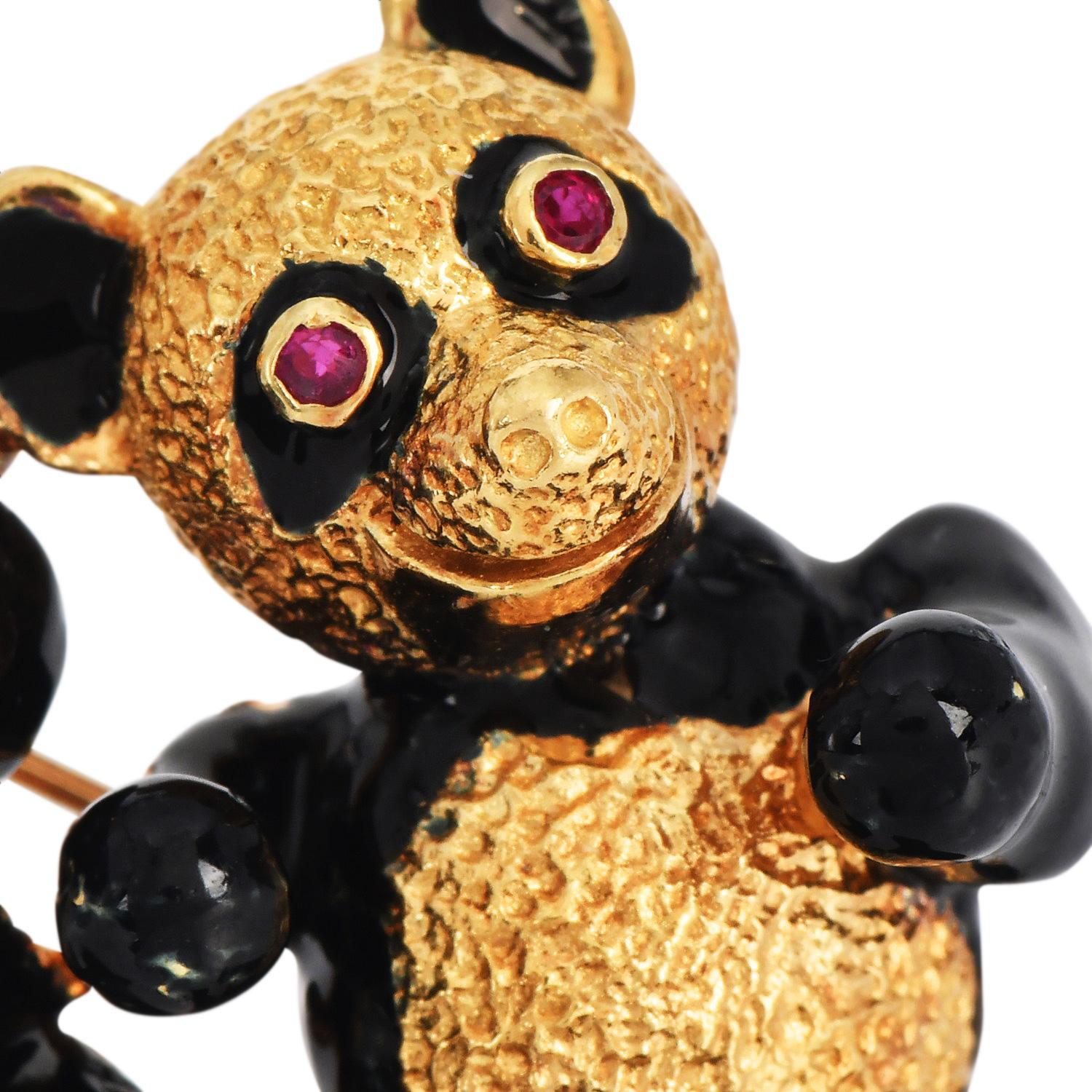 Retro Vintage 18K Yellow Gold Black Enamel Dancing Bear Brooch For Sale