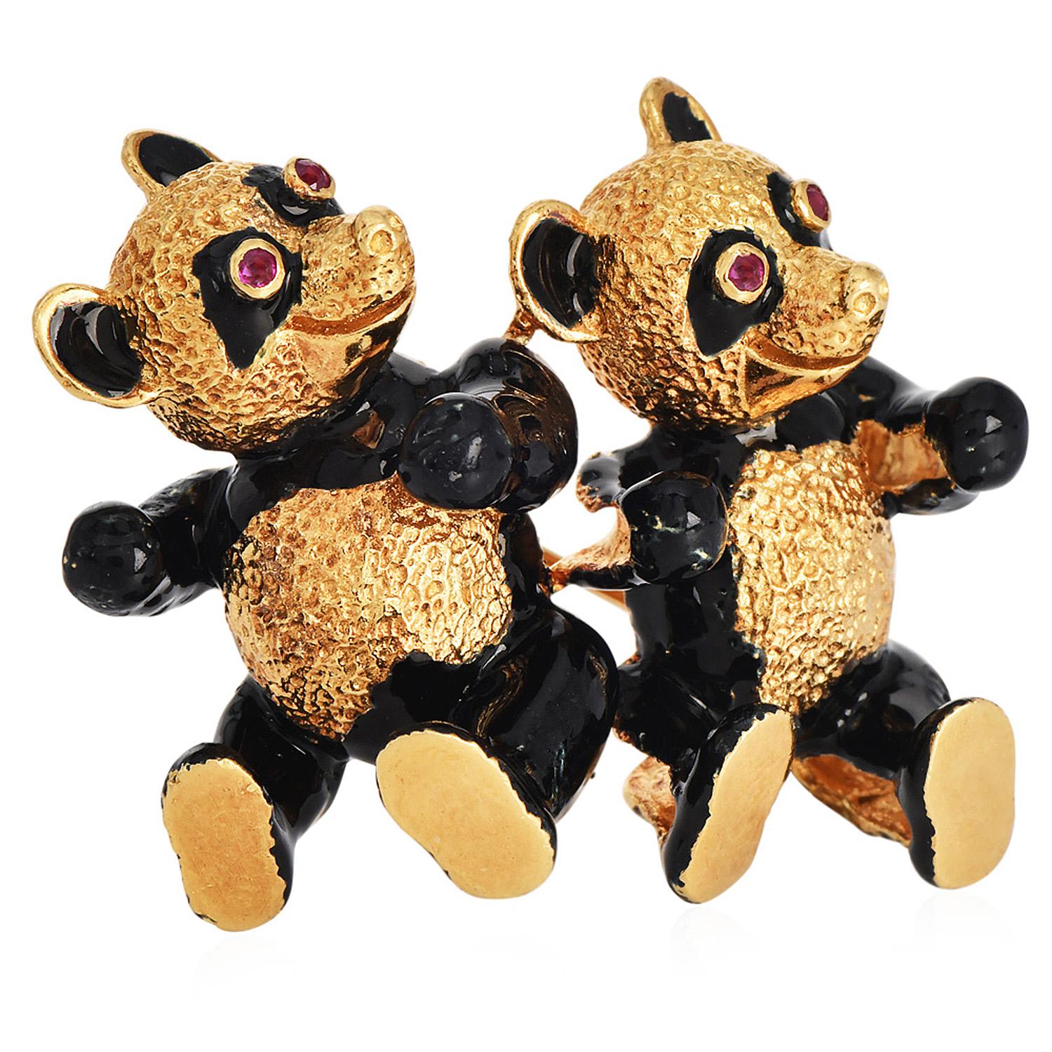 Vintage 18K Yellow Gold Black Enamel Dancing Bear Brooch For Sale 1