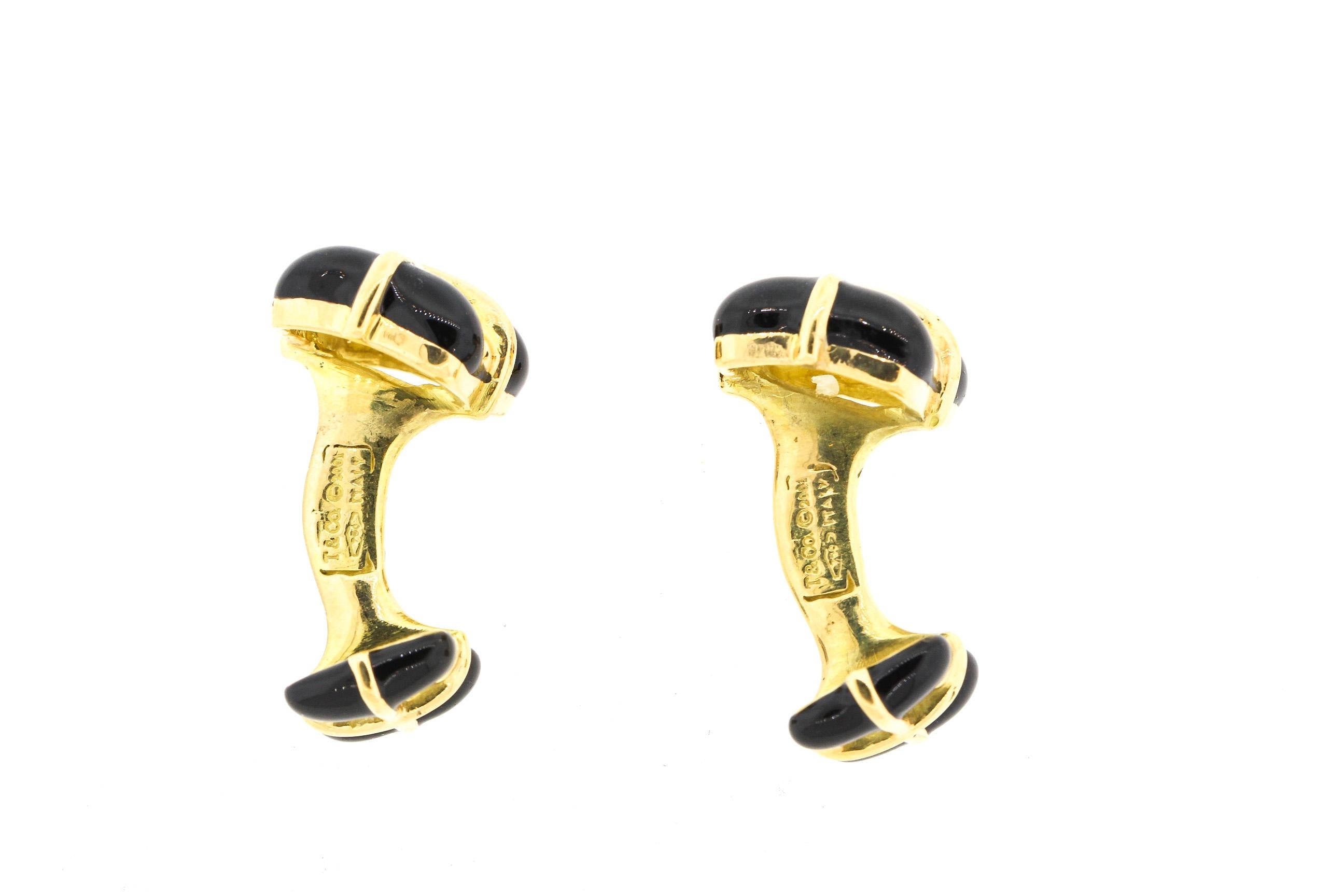 Tiffany & Co. Montre vintage en or jaune 18 carats et émail noir Boutons de manchettes Bon état - En vente à New York, NY