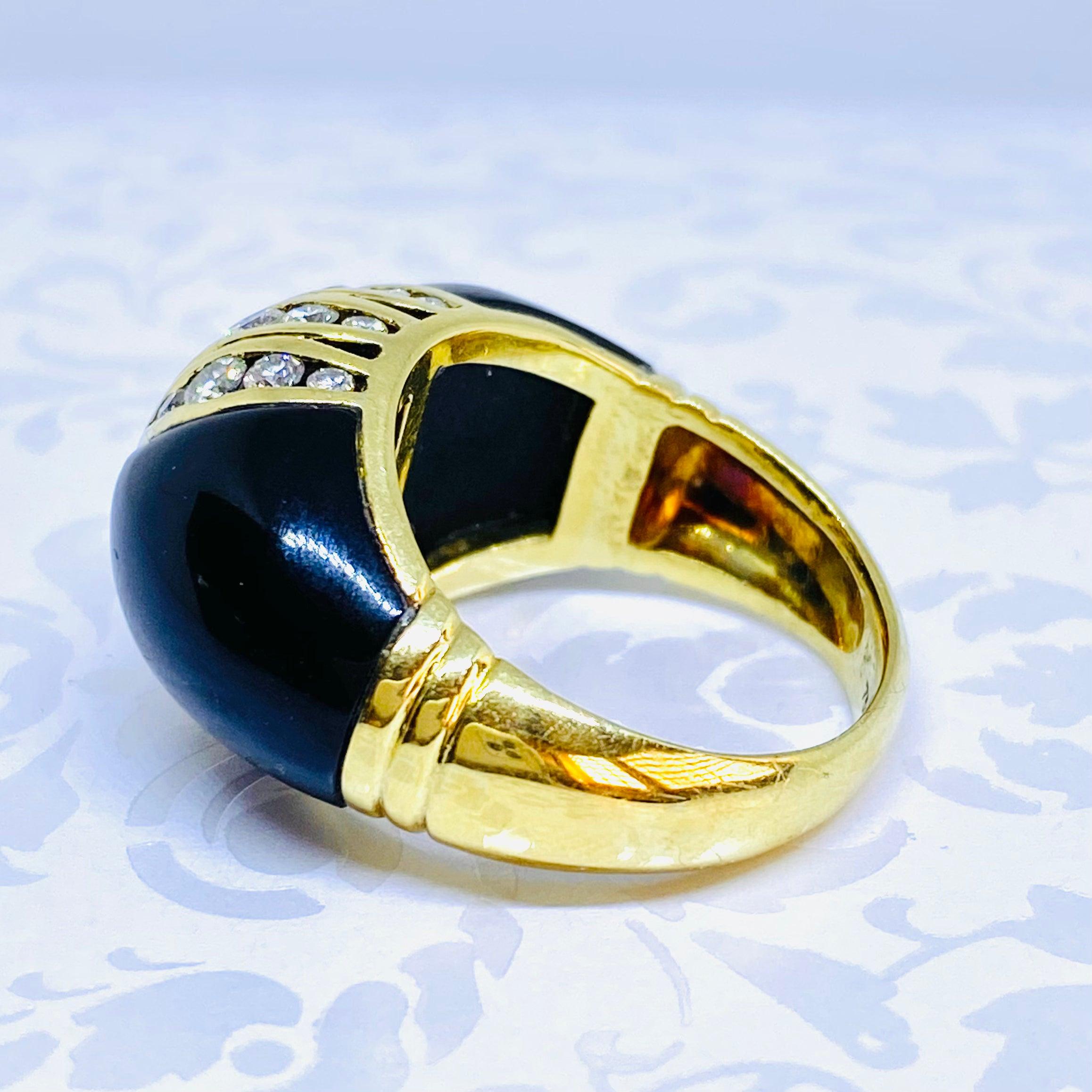 Brilliant Cut Vintage 18K Yellow Gold Black Onyx and Diamond Dome Ring For Sale