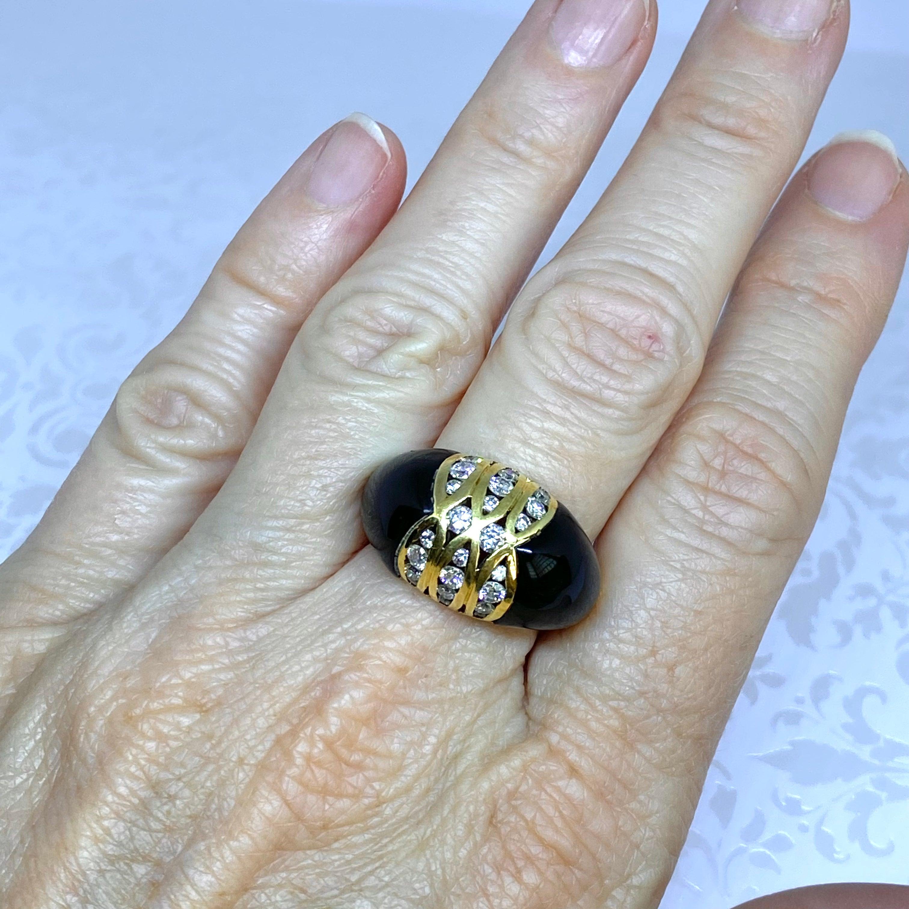 Vintage 18K Yellow Gold Black Onyx and Diamond Dome Ring For Sale 3