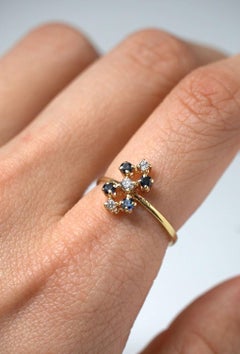 Vintage 18k Yellow Gold Blue Sapphire Diamond Cluster Ring Lattice Pattern 5.5