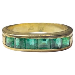 Vintage 18K Yellow Gold Channel Set Green Emerald Gemstone Wedding Band Ring