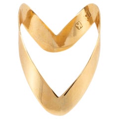 Anillo vintage de oro amarillo de 18 quilates con banda abierta en forma de V de Chevron