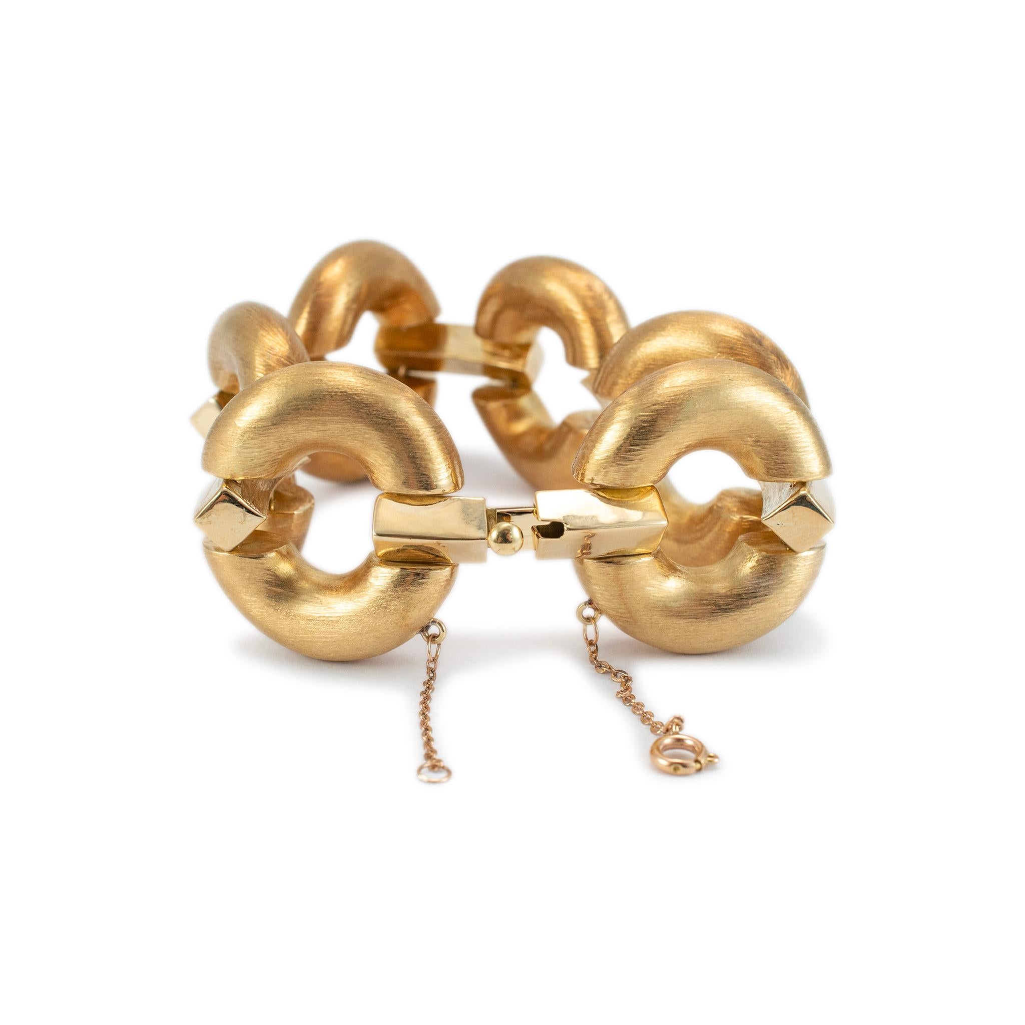 Vintage 18 Karat Gelbgold Chunky gebürstetes & poliertes rundes Gliederarmband im Zustand „Hervorragend“ in Houston, TX