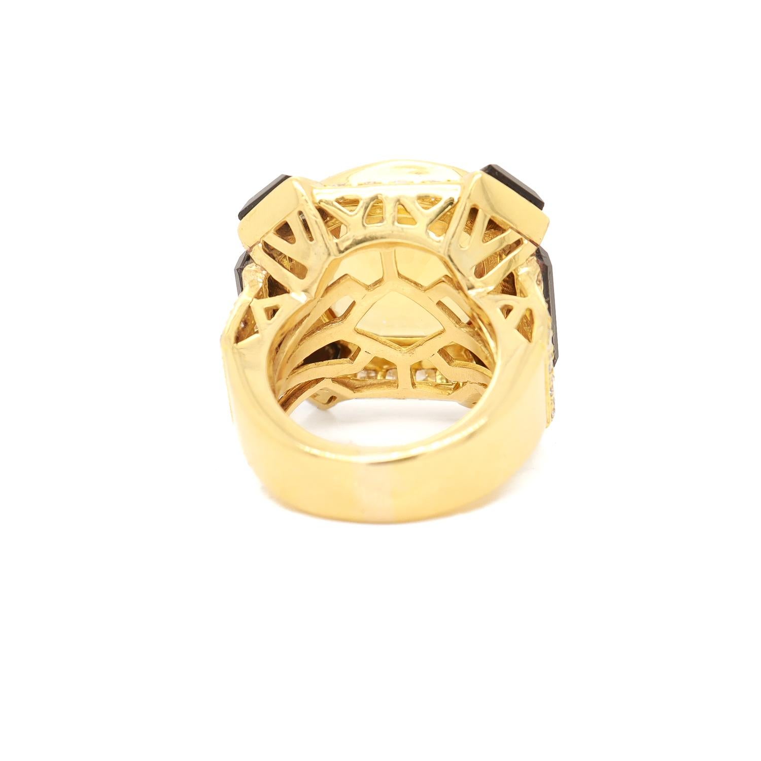 Vintage 18K Yellow Gold, Citrine, Onyx, and Diamond Cocktail Ring For Sale 1