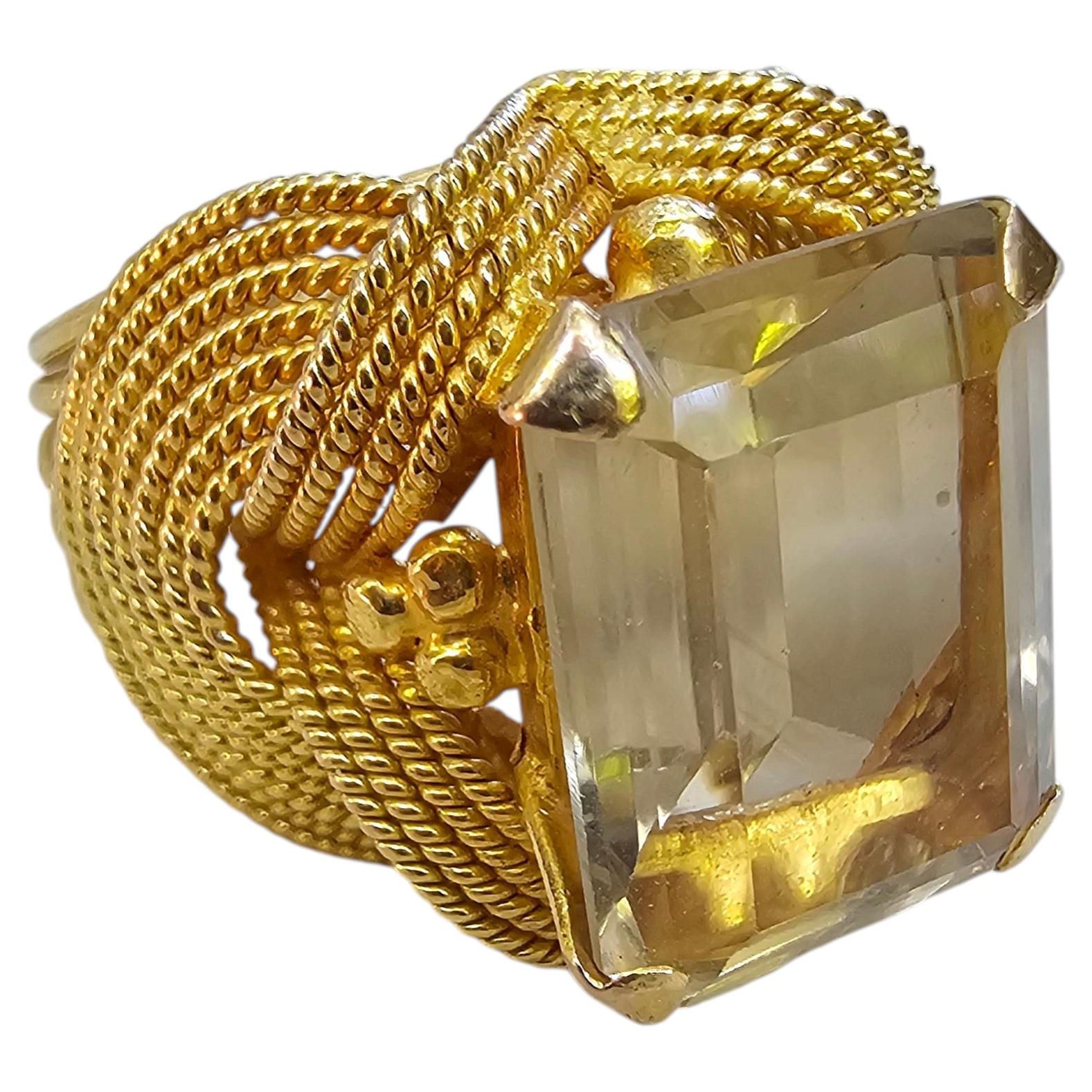 Vintage 18K Yellow Gold Citrine Statement Cocktail Ring For Sale