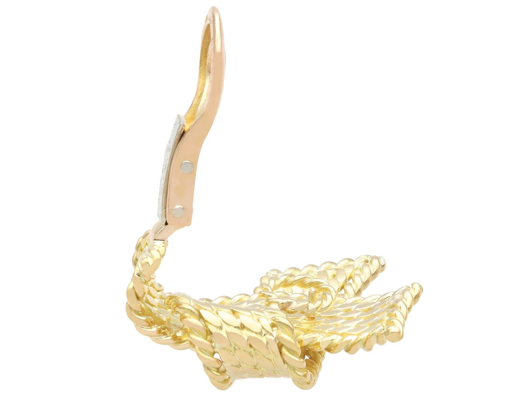 18 Karat Gelbgold Vintage Ohrclips von Mauboussin Französisch um 1950 im Angebot 3