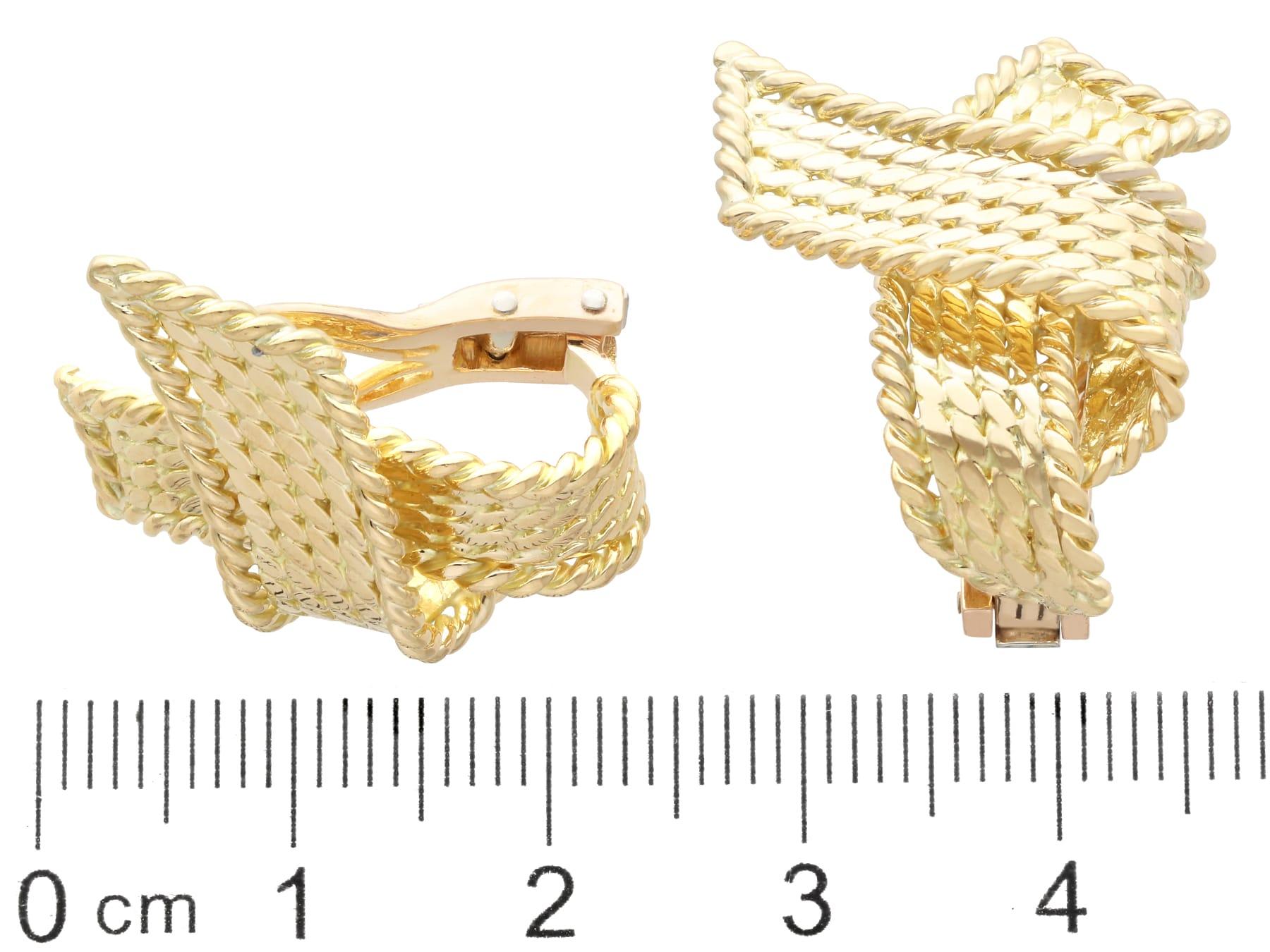 18 Karat Gelbgold Vintage Ohrclips von Mauboussin Französisch um 1950 im Angebot 5