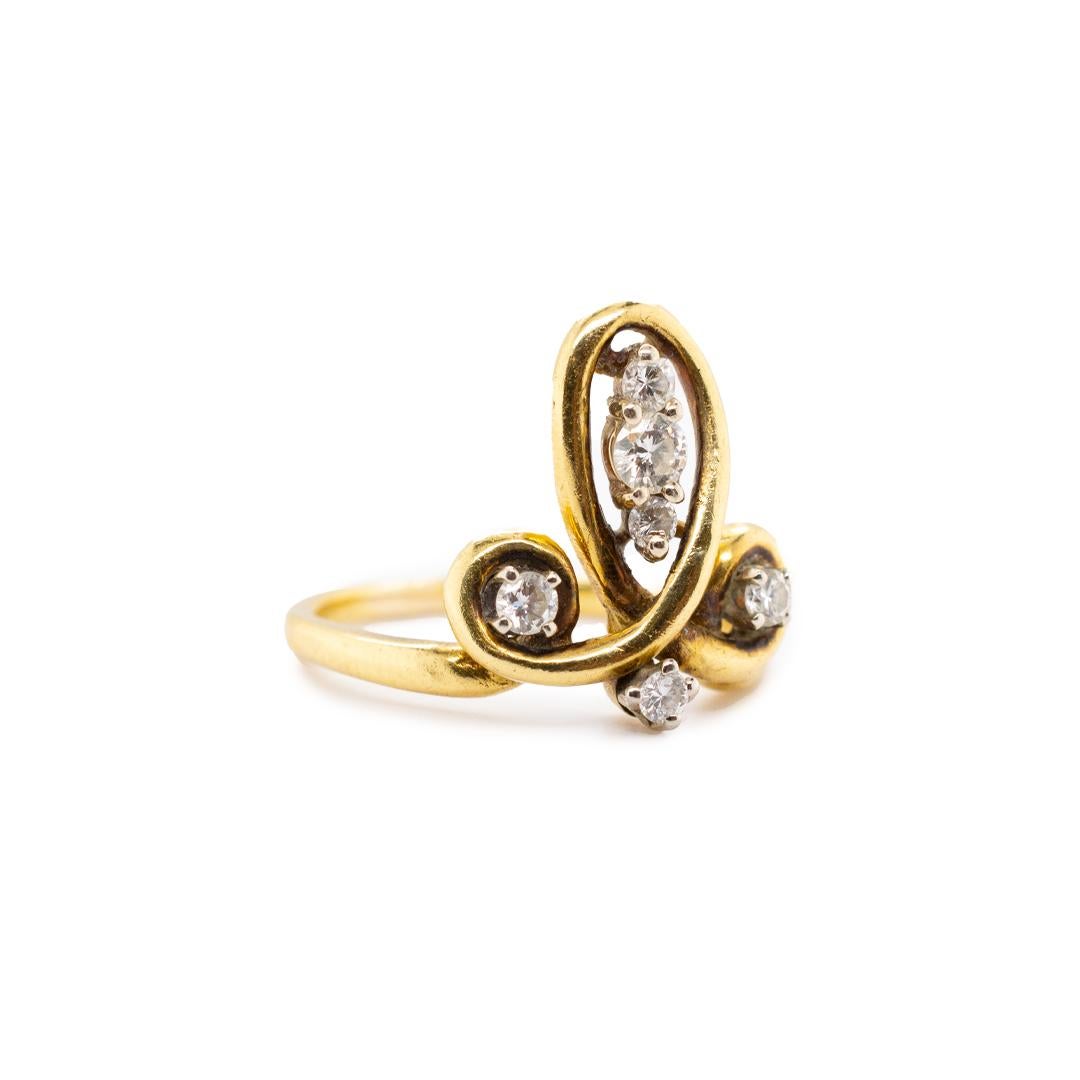 Vintage 18K Yellow Gold Cocktail Diamond Ring In Excellent Condition For Sale In Houston, TX