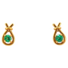 Vintage 18k Yellow Gold Colombian Emeralds 0.50 Carat Total Earrings