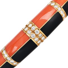 Vintage 18K Yellow Gold Coral Onyx Diamond Bangle Bracelet