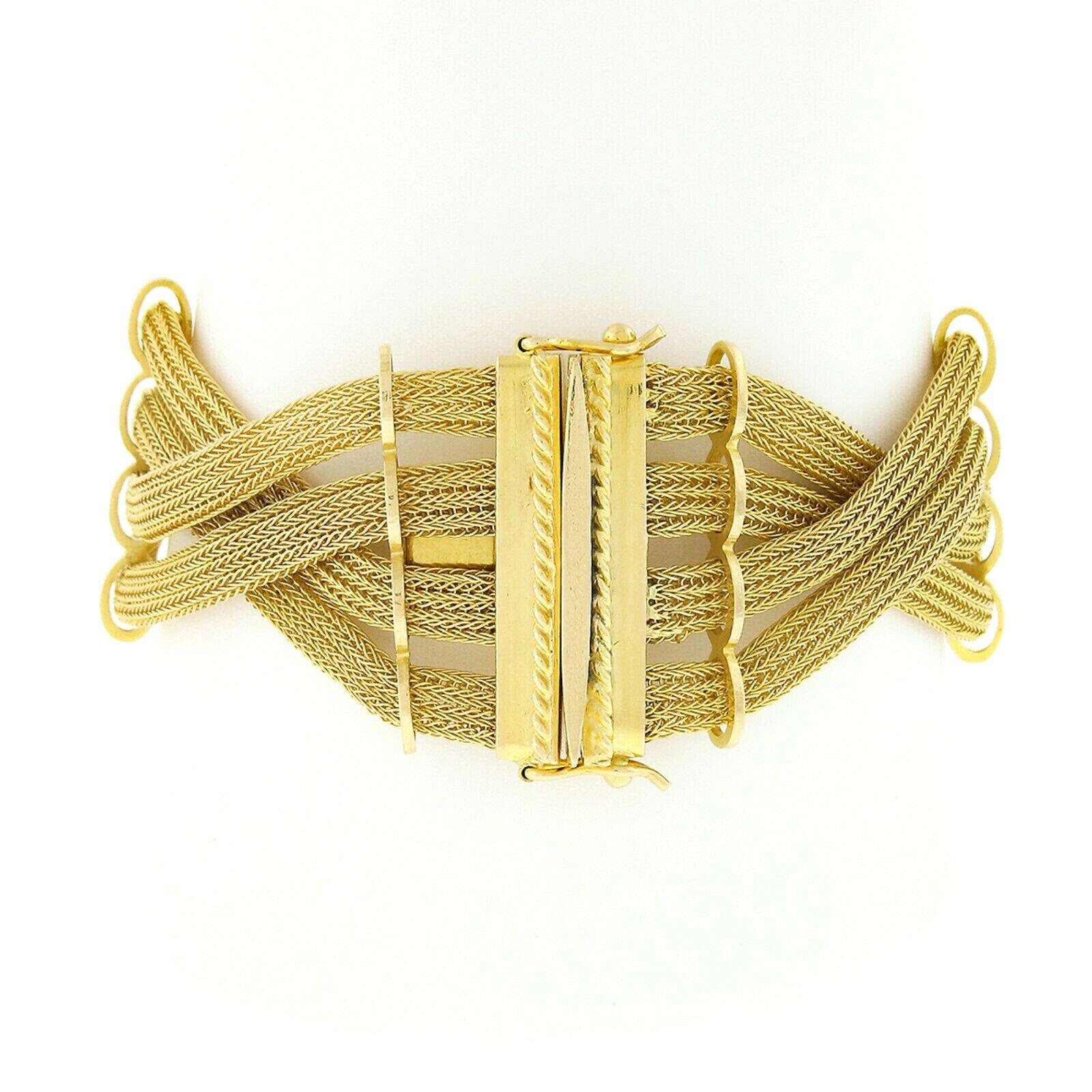 Vintage 18k Yellow Gold Crossover Woven Braid Wide Flat Mesh Link Chain Bracelet In Good Condition For Sale In Montclair, NJ