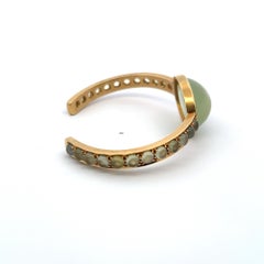 Vintage-Armreif aus 18-karätigem Gelbgold mit einem Mondstein von 23,57 × 16,22 mm