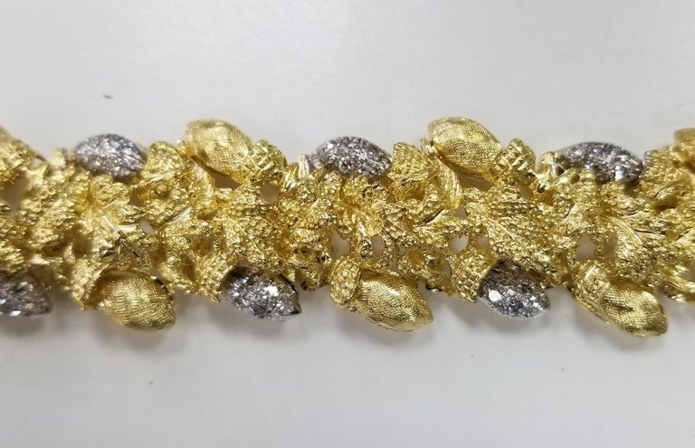 Modern Circa 1960s Vintage 18 Karat Yellow Gold Diamond Acorn and Leaf Bracelet For Sale