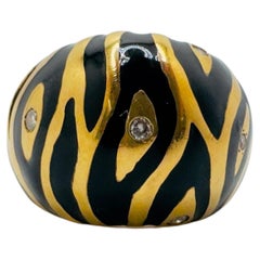 Vintage 18K Yellow Gold Diamond and Enamel Dome Ring