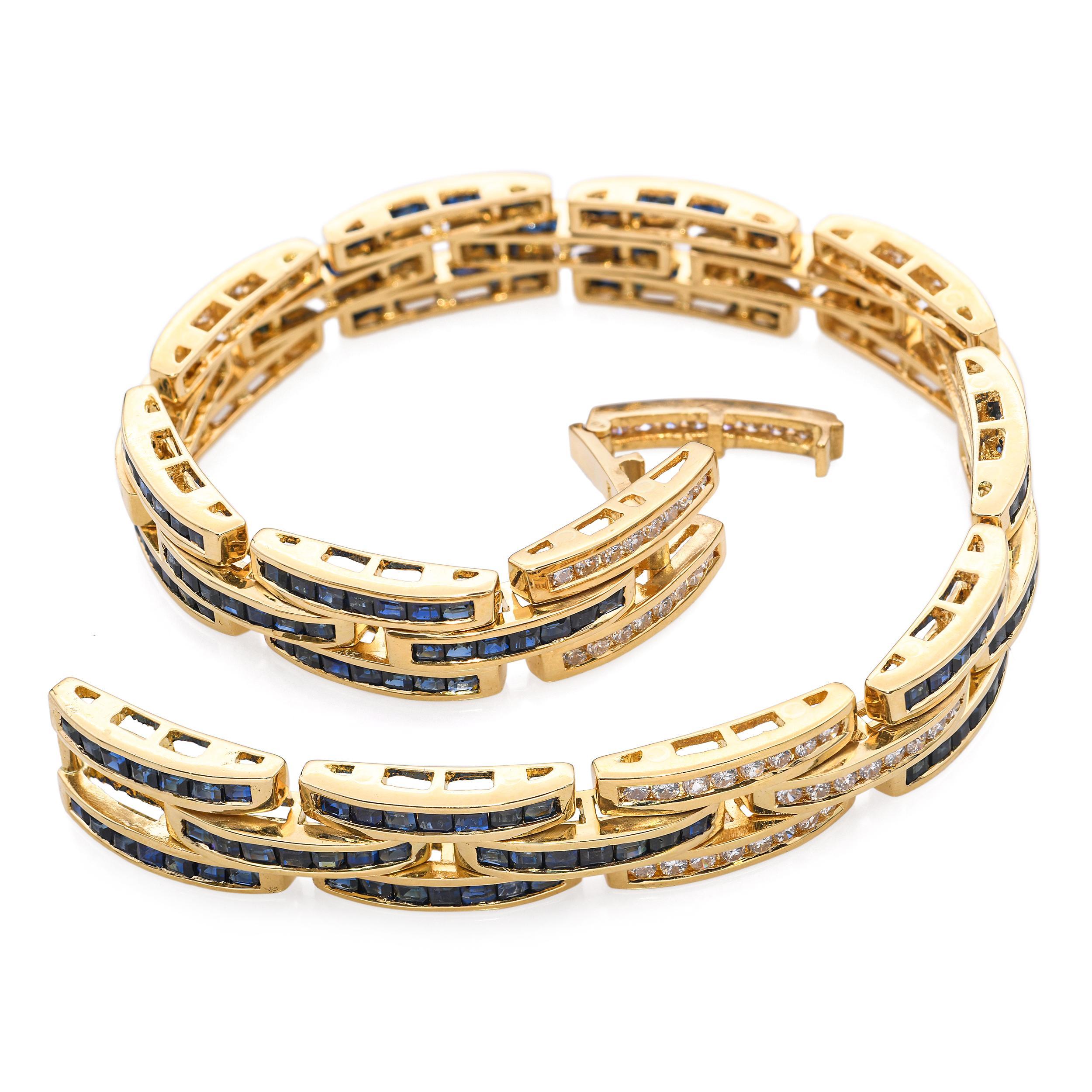 Questo bracciale vintage è realizzato in oro giallo 18 carati e presenta un elegante design con incastonatura a canale che alterna diamanti brillanti e zaffiri blu intenso. Le maglie eleganti e lucide gli conferiscono un look sofisticato e senza
