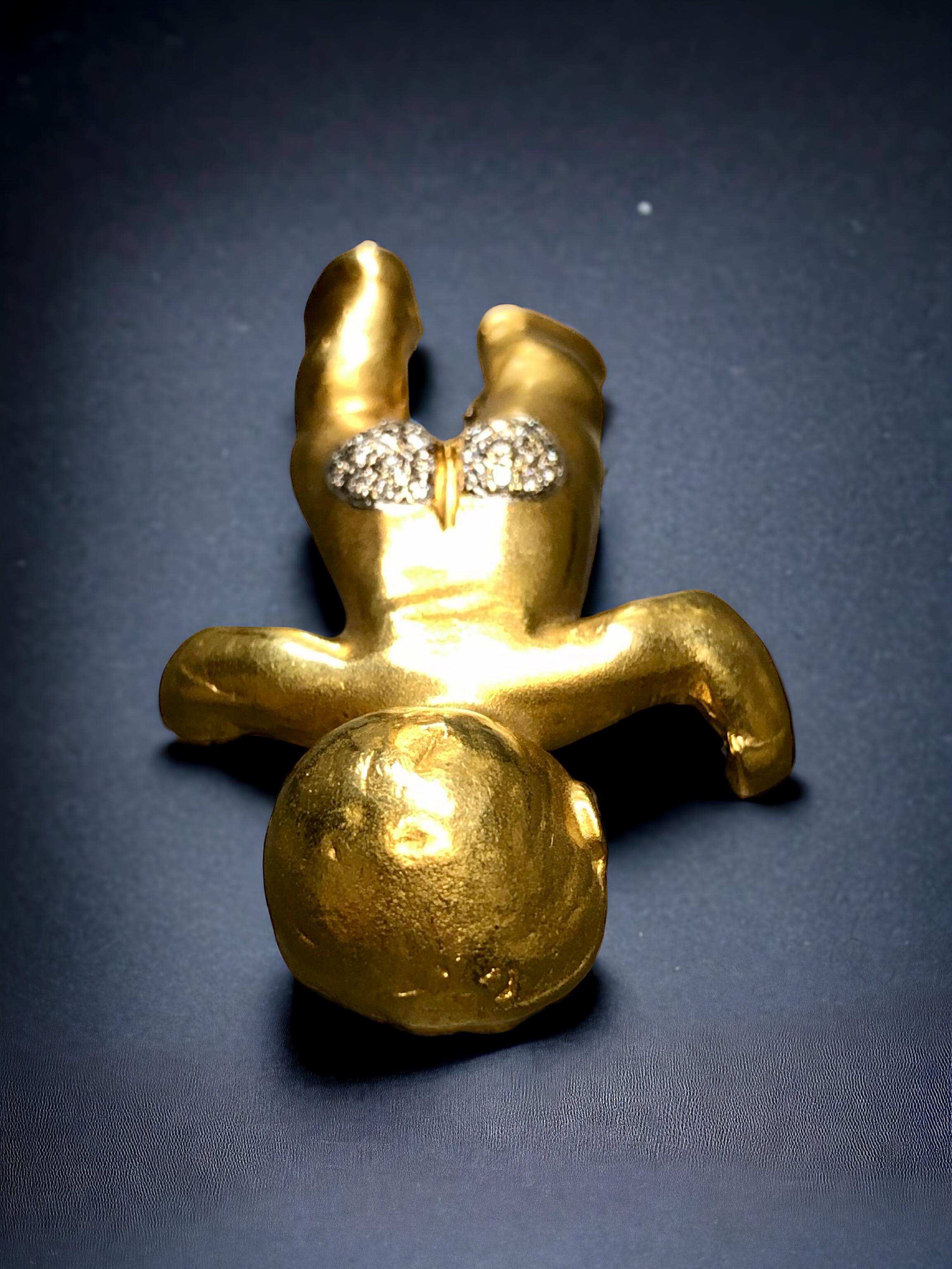 Vintage 18K Gelbgold Diamond Bottom Naked Baby Brosche Pin  im Zustand „Gut“ im Angebot in Winter Springs, FL
